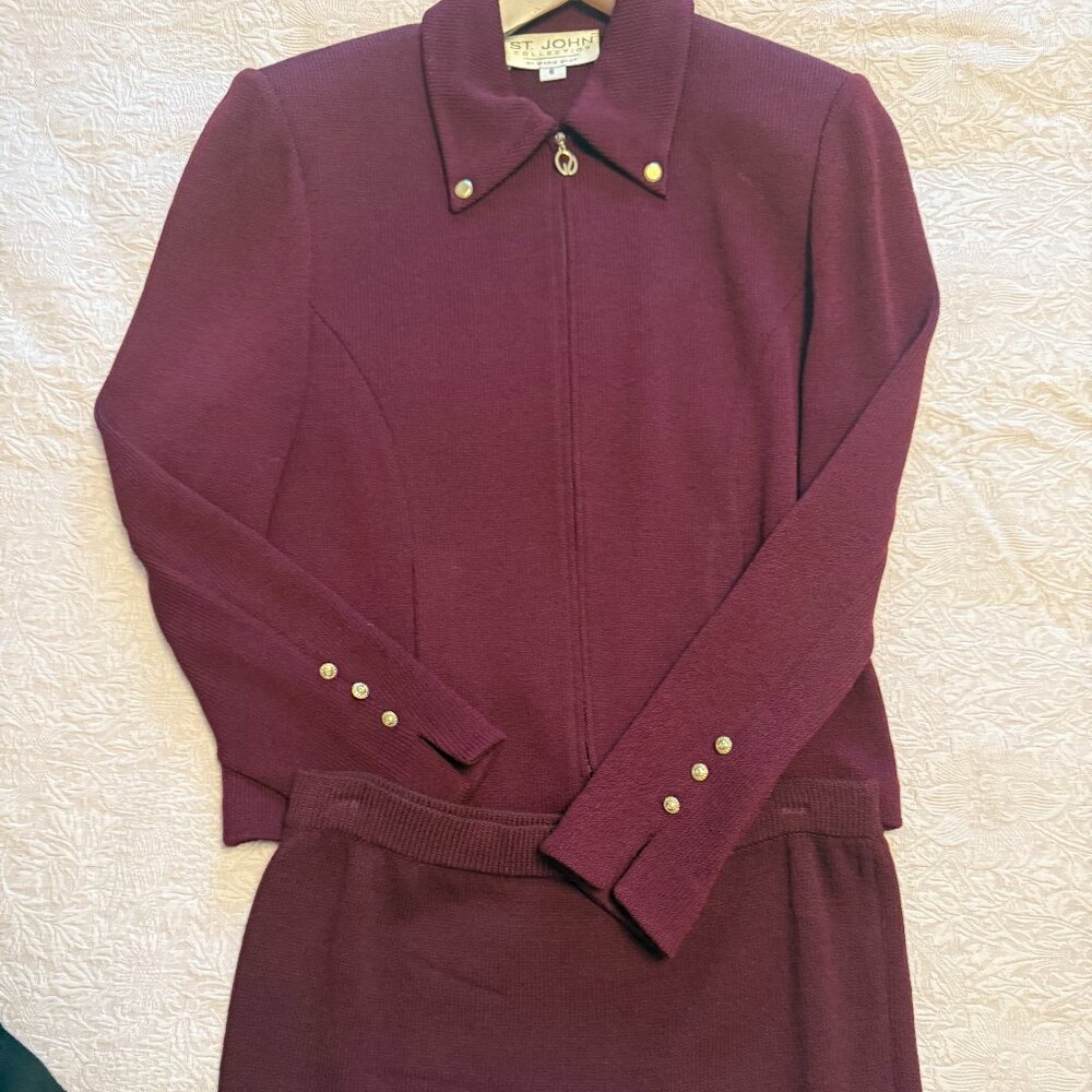 Saint John Knit Skirt Suit